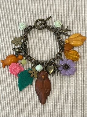 Vintage-Inspired Multicolor Charm Bracelet with Bird & Floral Charms